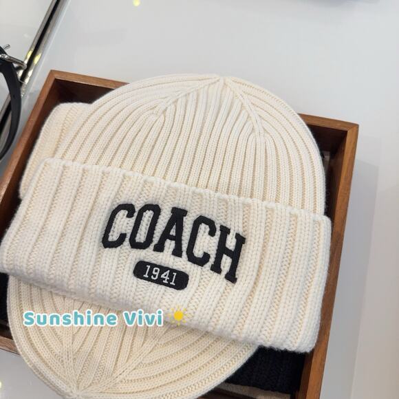 NWT Coach 1941 Embroidered Knit Beanie Wool CU806 Chalk White Unisex One Size - Picture 6 of 9